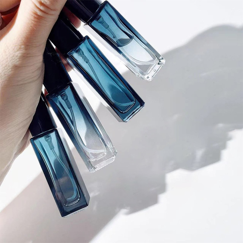 Flcopropriété vaporisateur de  - Perfume Fragrance World Qahwa avis et prix